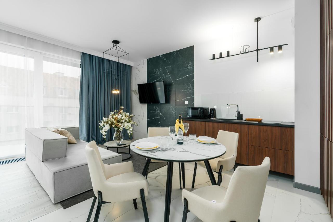 Chwaliszewo With Free Garage By Renters *