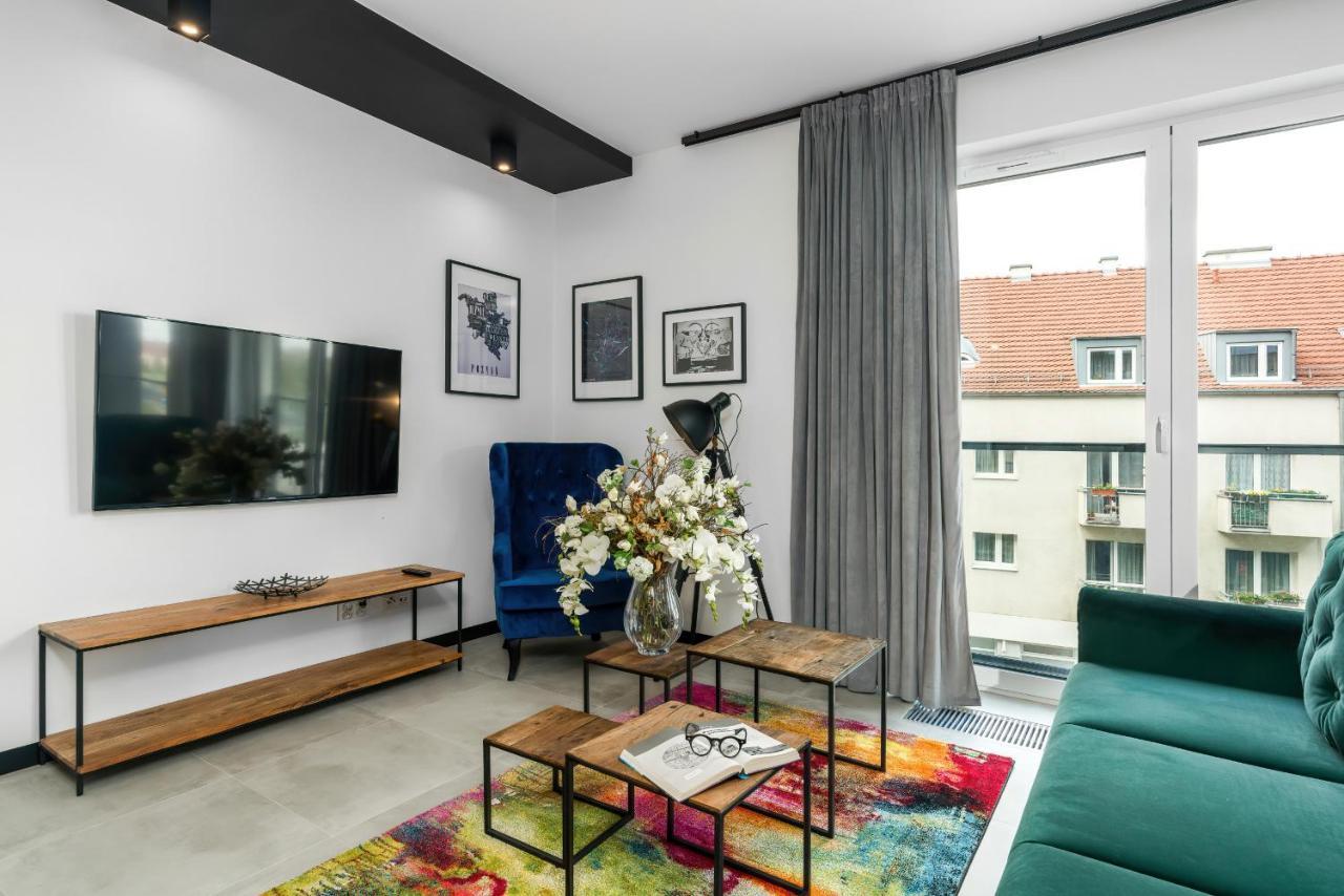 Chwaliszewo With Free Garage By Renters Poznan