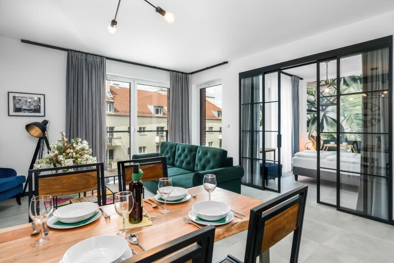 Chwaliszewo With Free Garage By Renters